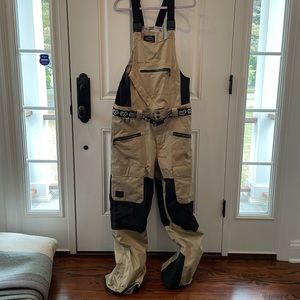 SAGA Outerwear Bib Ski/Snowboard Pants